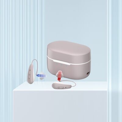 Touch Induction OTC Hearing Aids 4 Προγράμματα Επαναφορτιζόμενη μπαταρία πολυμερών ιόντων λιθίου Ψηφιακός ενισχυτής ακοής